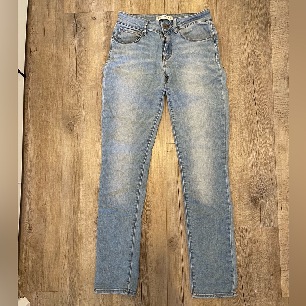 Bullhead skinny jeans SIZE 5